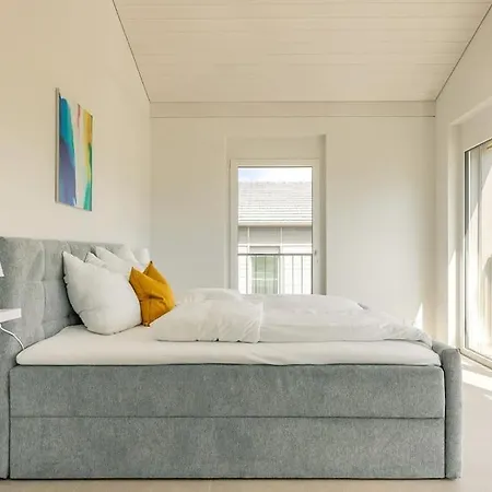 شقة Stockhorn - Aare Jungfrau Ag سبيز